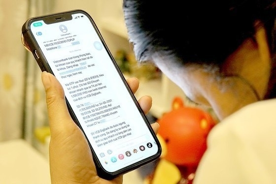 Mẹ báo đã chuyển khoản 20 triệu đồng, con trai xác nhận đủ nhưng lại báo công an Mẹ báo đã chuyển khoản 20 triệu đồng, con trai xác nhận đủ nhưng lại báo công an