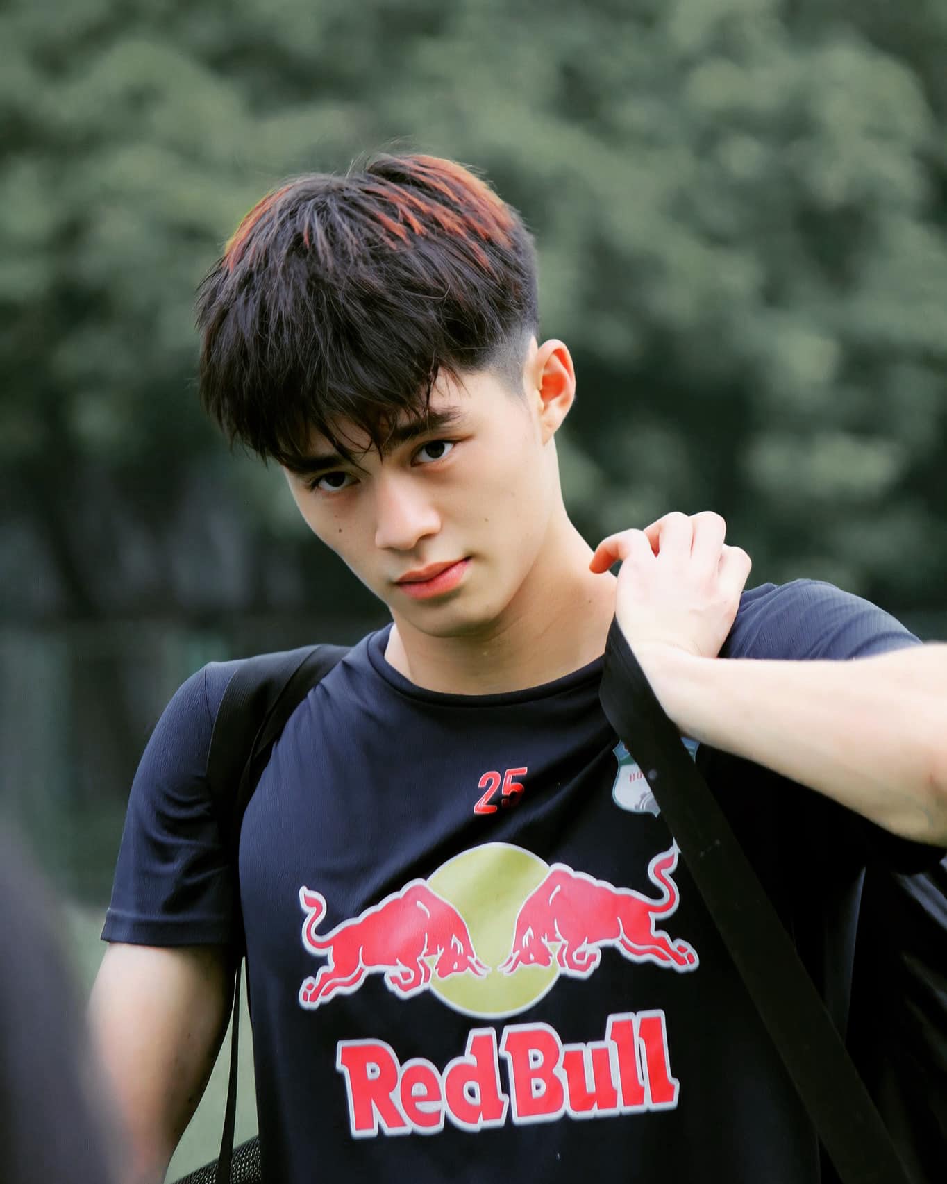 Đọ visual 2 thủ môn hotboy U23 Việt Nam Cao Văn Bình - Trần Trung Kiên: Bùi Tiến Dũng cũng phải khen nức nở