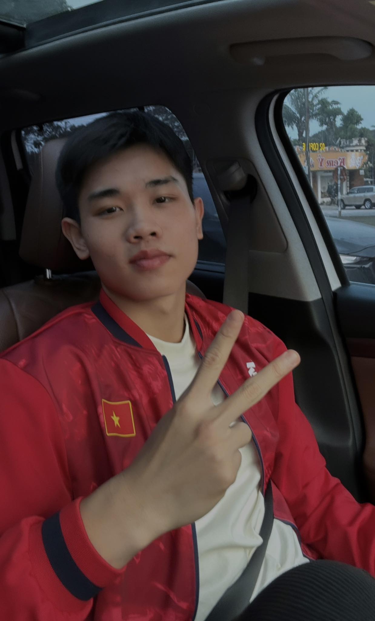 Đình Bắc hiện tại giàu cỡ nào? Đình Bắc hiện tại giàu cỡ nào?