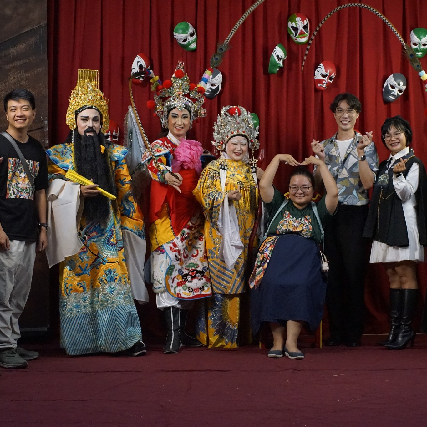 Young Projects đua vote không kém ai tại WeChoice Awards 2025! Young Projects đua vote không kém ai tại WeChoice Awards 2025!