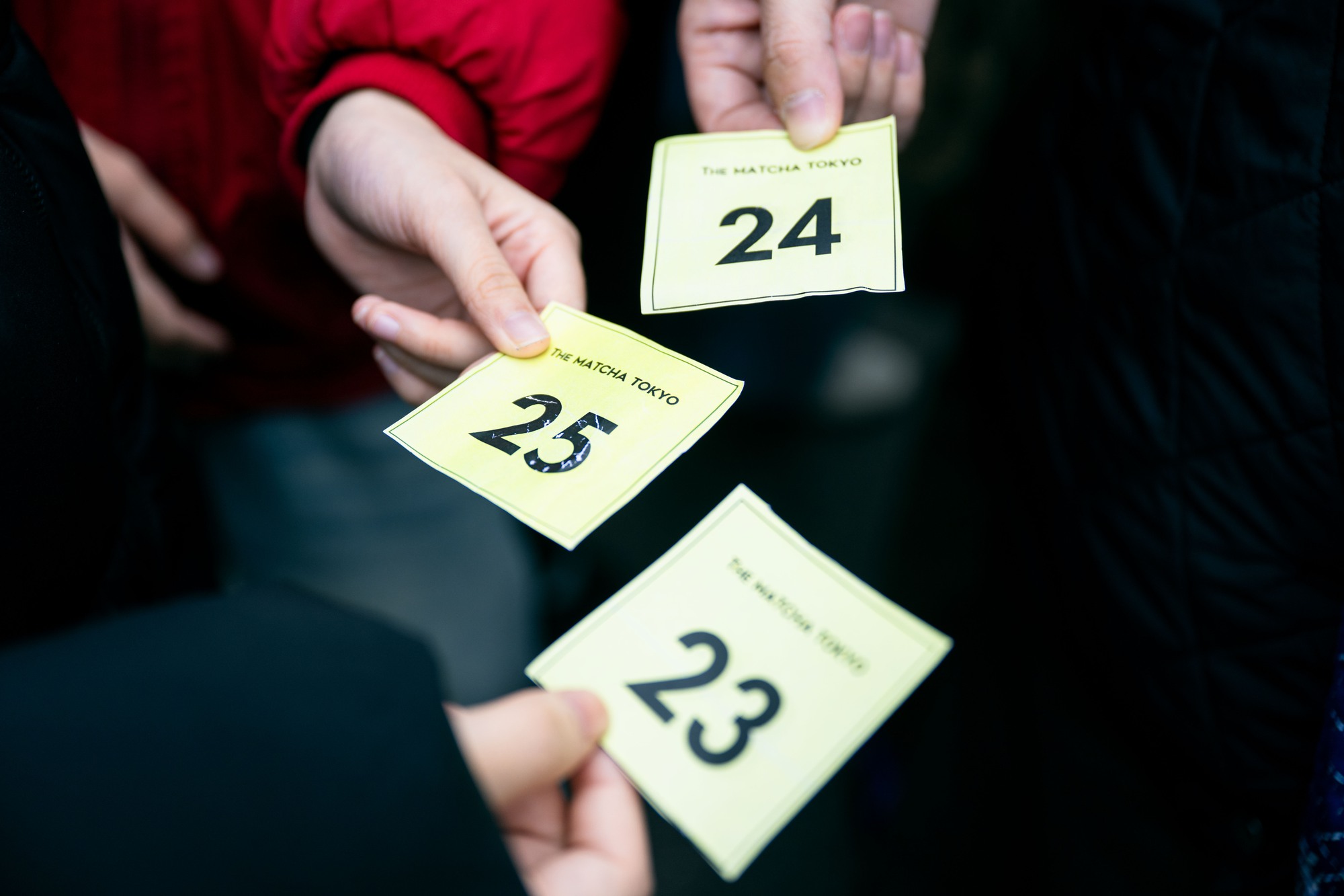 Hà Nội: Dân tình chầu chực xếp hàng mua ly matcha đắt nhất Nhật Bản bất chấp trời rét Hà Nội: Dân tình chầu chực xếp hàng mua ly matcha đắt nhất Nhật Bản bất chấp trời rét