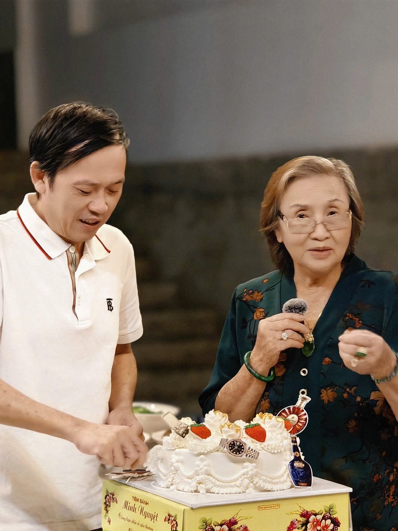 Tình hình của Hoài Linh