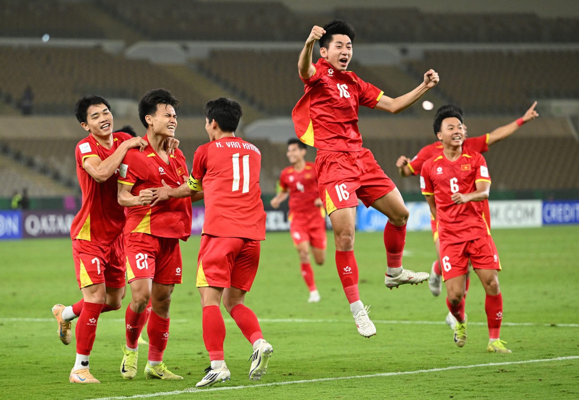 Không phải Đình Bắc, đây là chiến binh bền bỉ nhất U23 Việt Nam, giữa sự cố thẻ đỏ,chấn thương vẫn là lá chắn thép