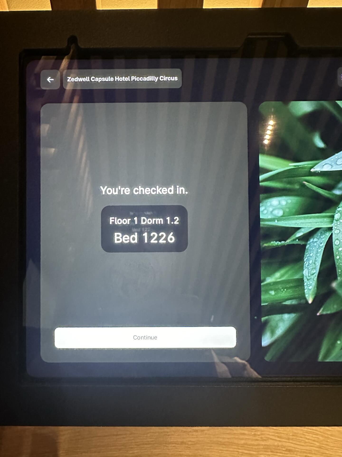 Khách Việt hoảng hồn khi nhận phòng khách sạn 1,3 triệu tại London, vì sao?