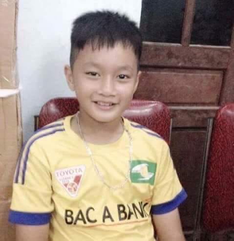 Thủ môn Cao Văn Bình: Từ "tiền đạo khét tiếng khắp làng trên xóm dưới" đến "người gác đền" U23 Việt Nam Thủ môn Cao Văn Bình: Từ "tiền đạo khét tiếng khắp làng trên xóm dưới" đến "người gác đền" U23 Việt Nam