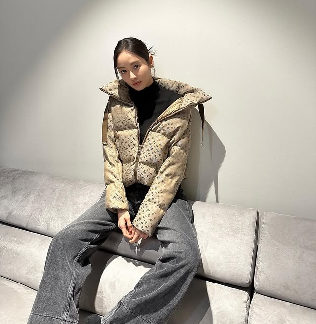 Mỹ nhân "tái sinh" thành công bậc nhất showbiz: 41 tuổi visual vẫn hoàn mỹ, mặc đẹp đến nỗi gái trẻ muốn copy