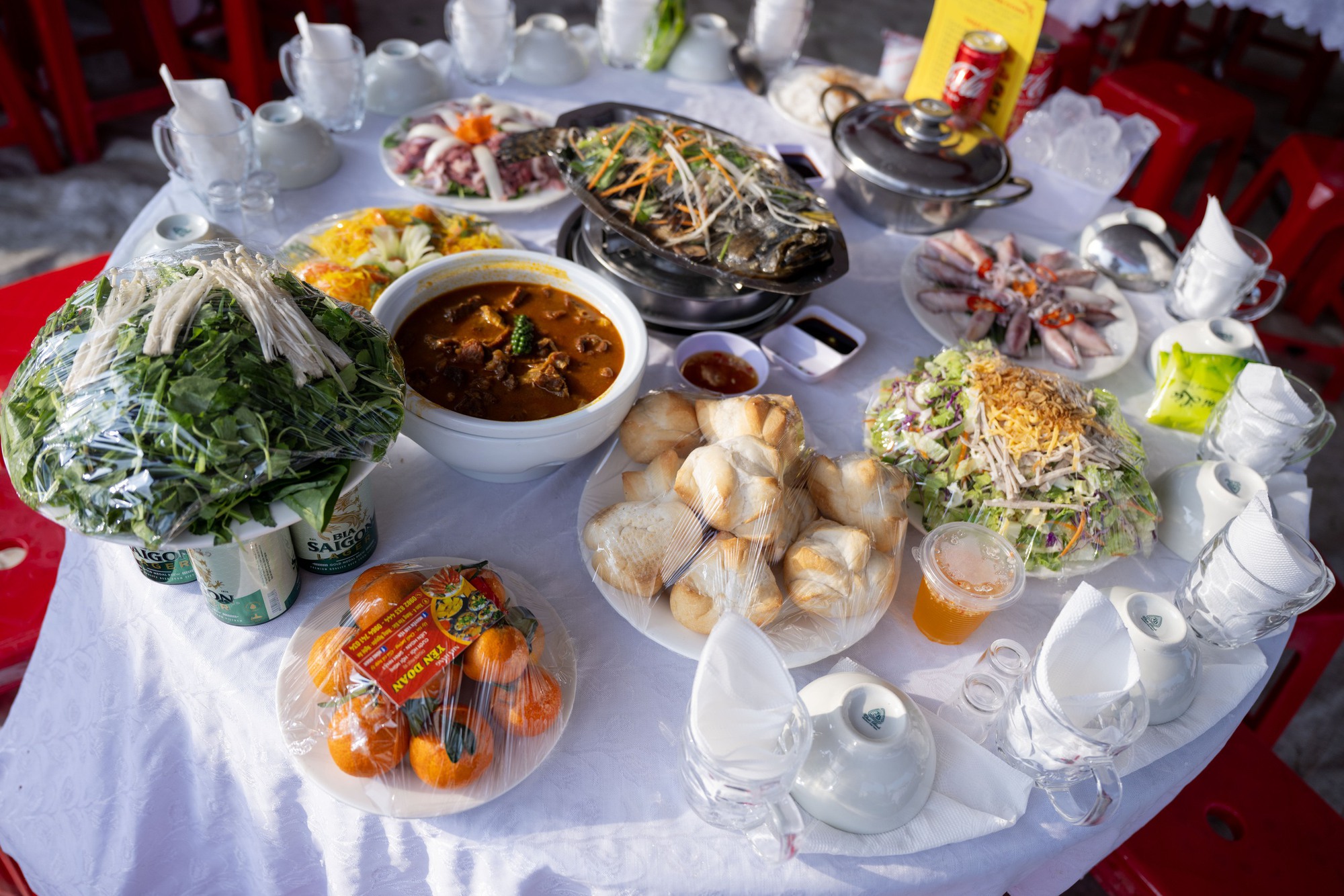 180 mâm cỗ nhà Đình Bắc hôm nay