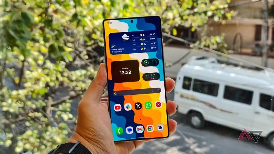 Samsung sắp đặt dấu chấm hết cho miếng dán cường lực