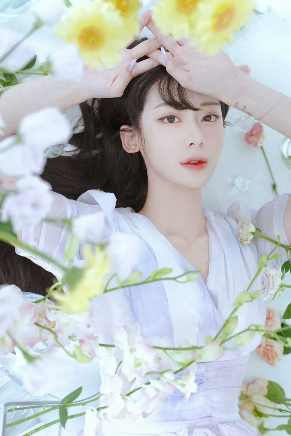 Nữ ca sĩ đột ngột qua đời ở tuổi 27