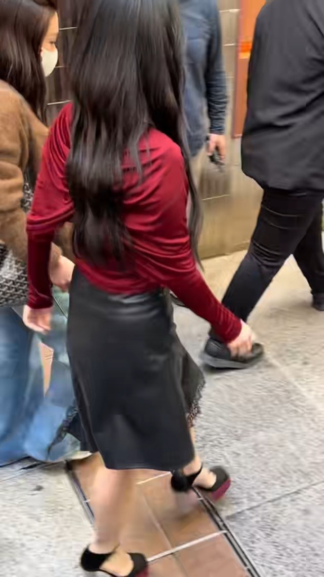 Đây thực sự là Chung Hân Đồng hậu phát tướng gây sốc, đột ngột tăng đến 75 kg