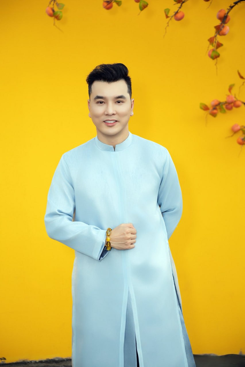 Thảm hoạ nhạc Tết mới: 2 ngôi sao đình đám một thời bị chê sến súa, nhạc như “hàng tồn kho” từ những năm 2000