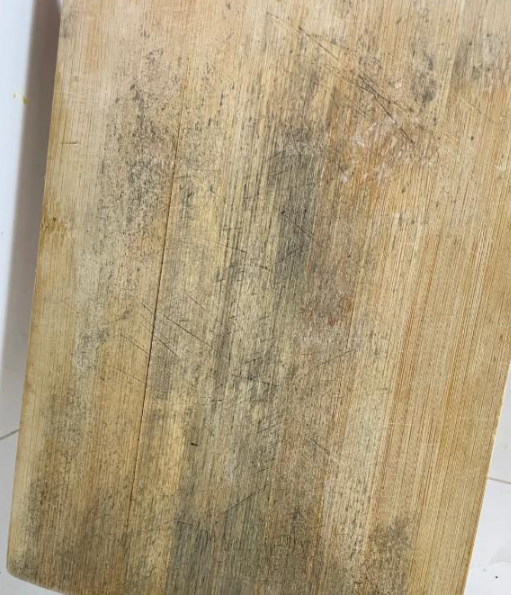 Nhìn thấy 8 món này trong bếp mà rùng mình: Trông vô hại nhưng chúng lại âm thầm bào mòn sức khỏe cả nhà