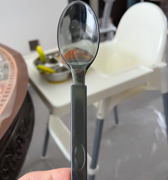 Nhìn thấy 8 món này trong bếp mà rùng mình: Trông vô hại nhưng chúng lại âm thầm bào mòn sức khỏe cả nhà Nhìn thấy 8 món này trong bếp mà rùng mình: Trông vô hại nhưng chúng lại âm thầm bào mòn sức khỏe cả nhà