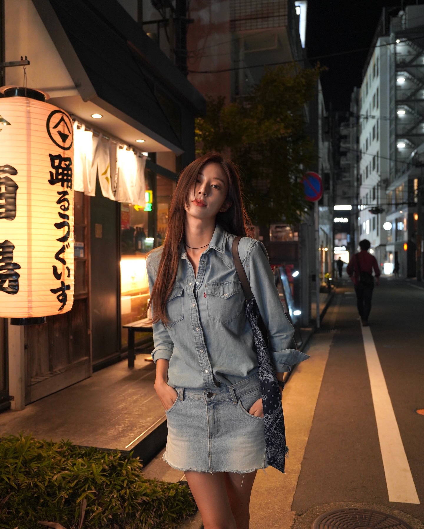 Hot girl đường phố mặc đơn giản vẫn hút hơn 16 triệu người xem là ai?